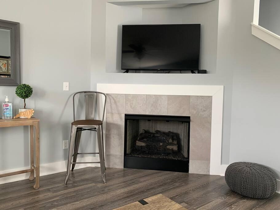 Newly Built Townhome Close To The Asheville Sites Candler Eksteriør billede